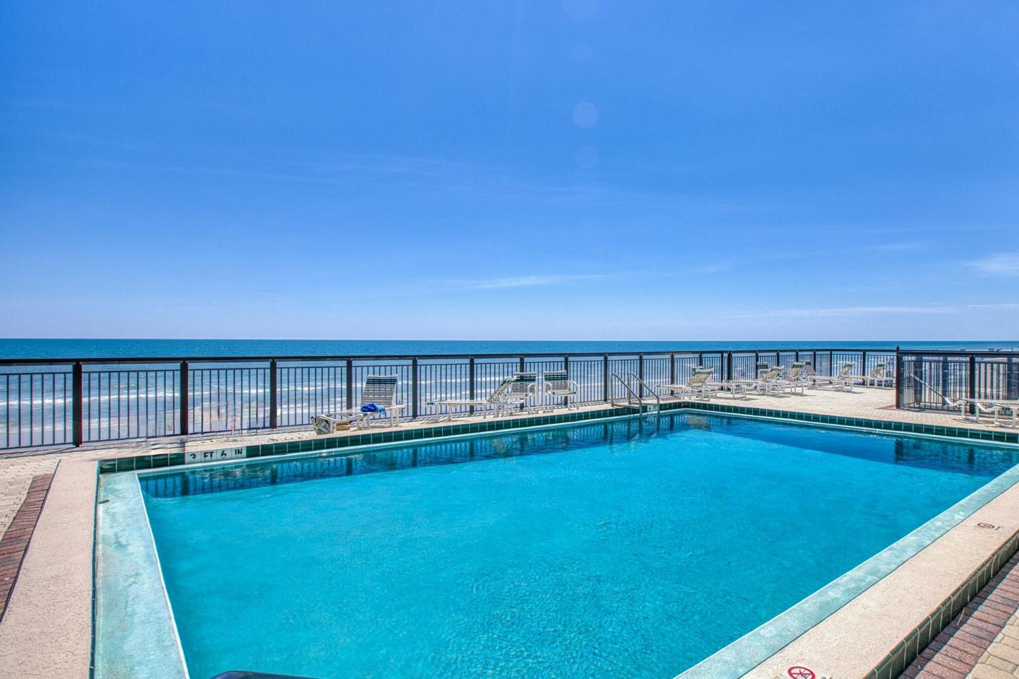 Ocean View With A Beachfront Pool At Ocean Trillium Condo ~ 702 New Smyrna Beach Kültér fotó